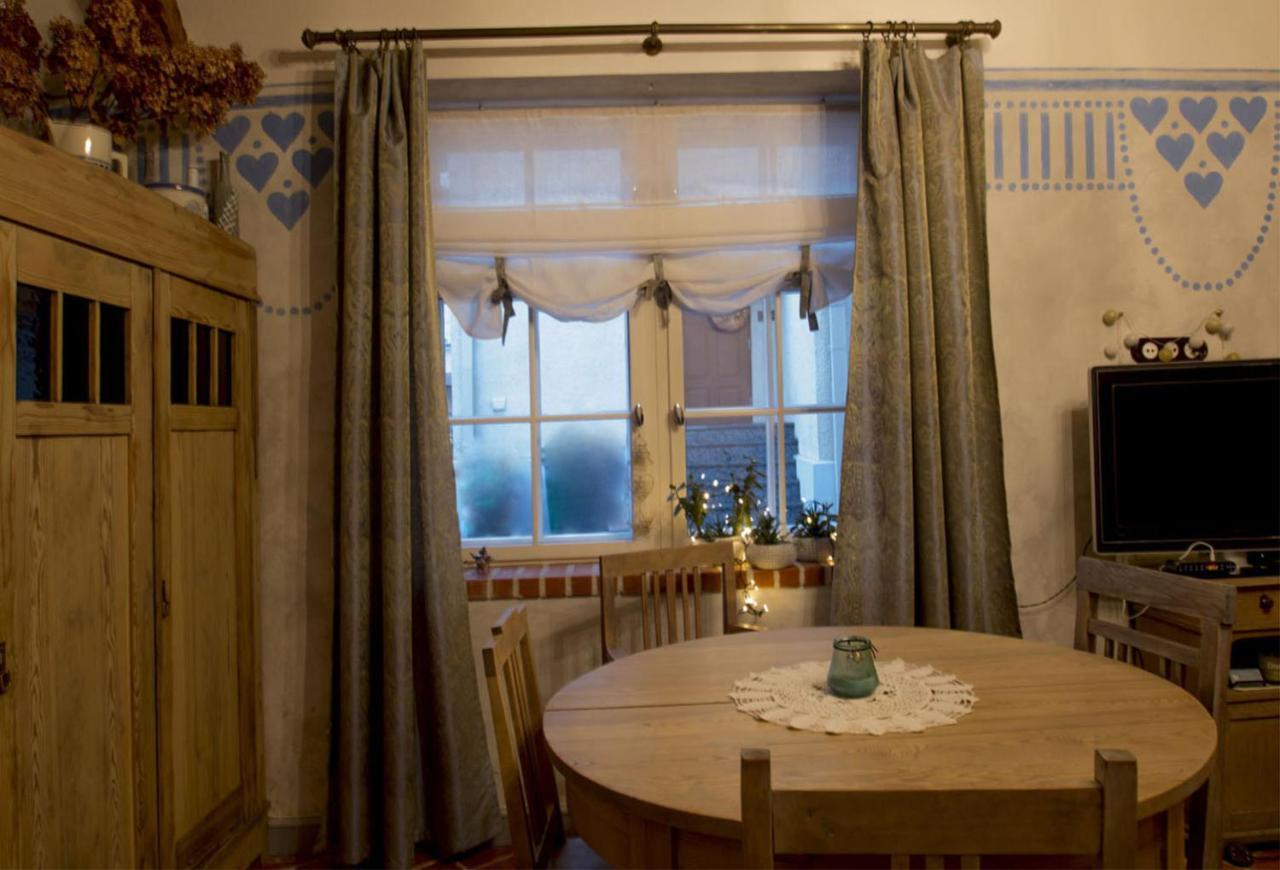Old Town Fairytale, 2 Bedrooms And Terrace, Tartu Home Bagian luar foto